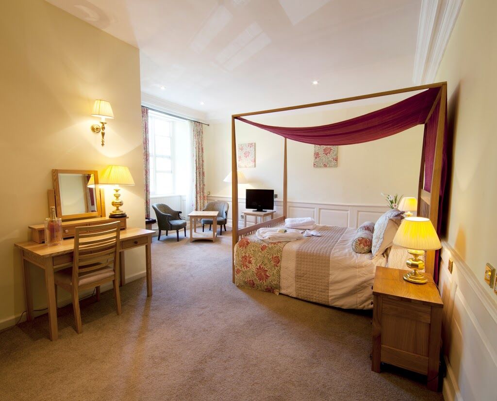 Bedford Hotel