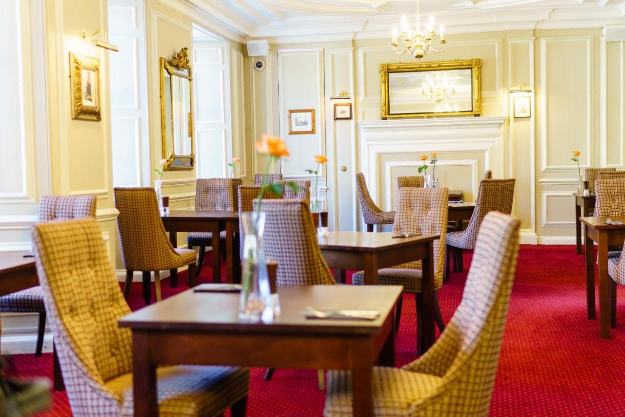 Bedford 3* Tavistock (Devon)